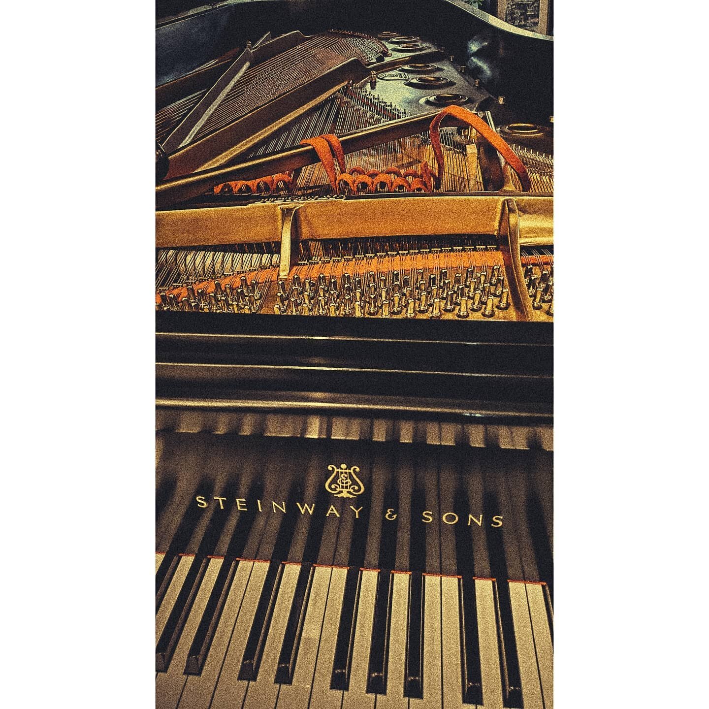 Big sound. Tuned 6 months ago and most of it barely moved at all 🙏 #steinway #concertgrand