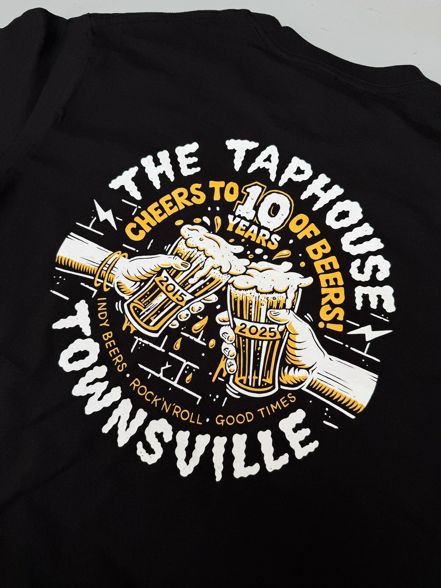 Cheers to 10 years tees for the team at @the_taphouse_townsville with art by @jamiebrowneart