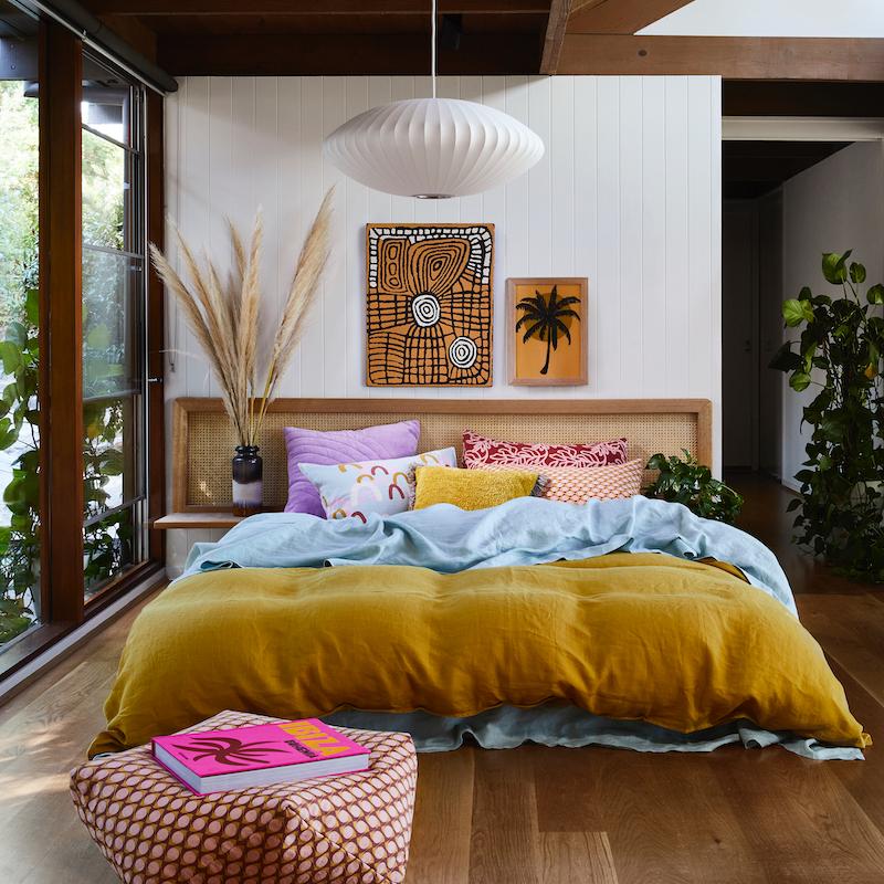European_flax_linen_quilt_cover_sundance_2_900x.jpg