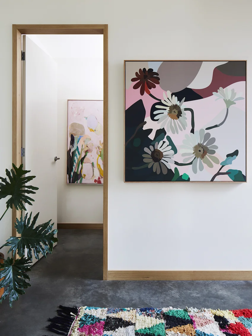 GI-26-Entrance-in-Julia-Green-and-Her-Familys-Seaside-Sanctuary-in-Barwon-Heads-Australia-DesignSponge.jpg