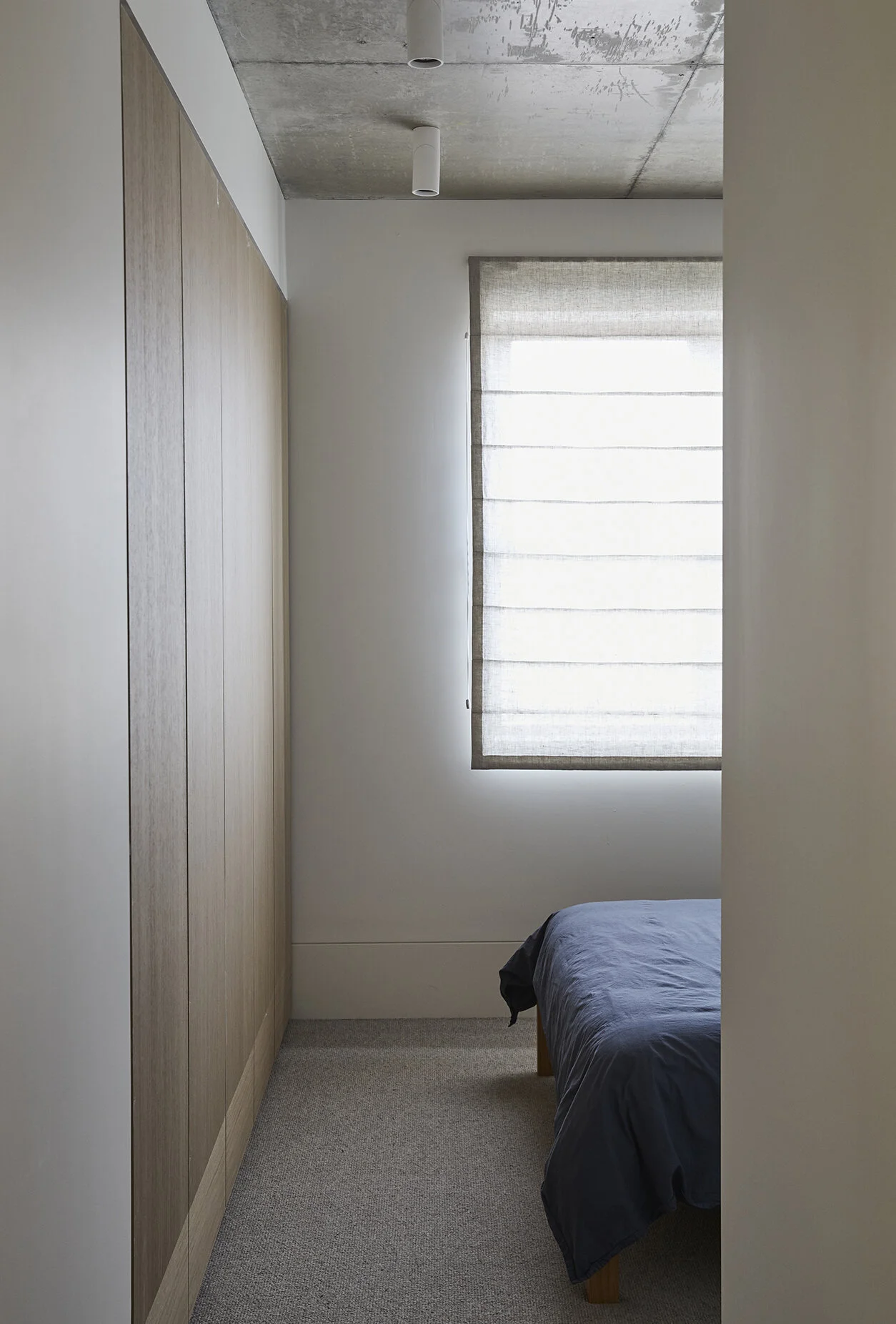 190412_DOCKER ST1537F.jpg