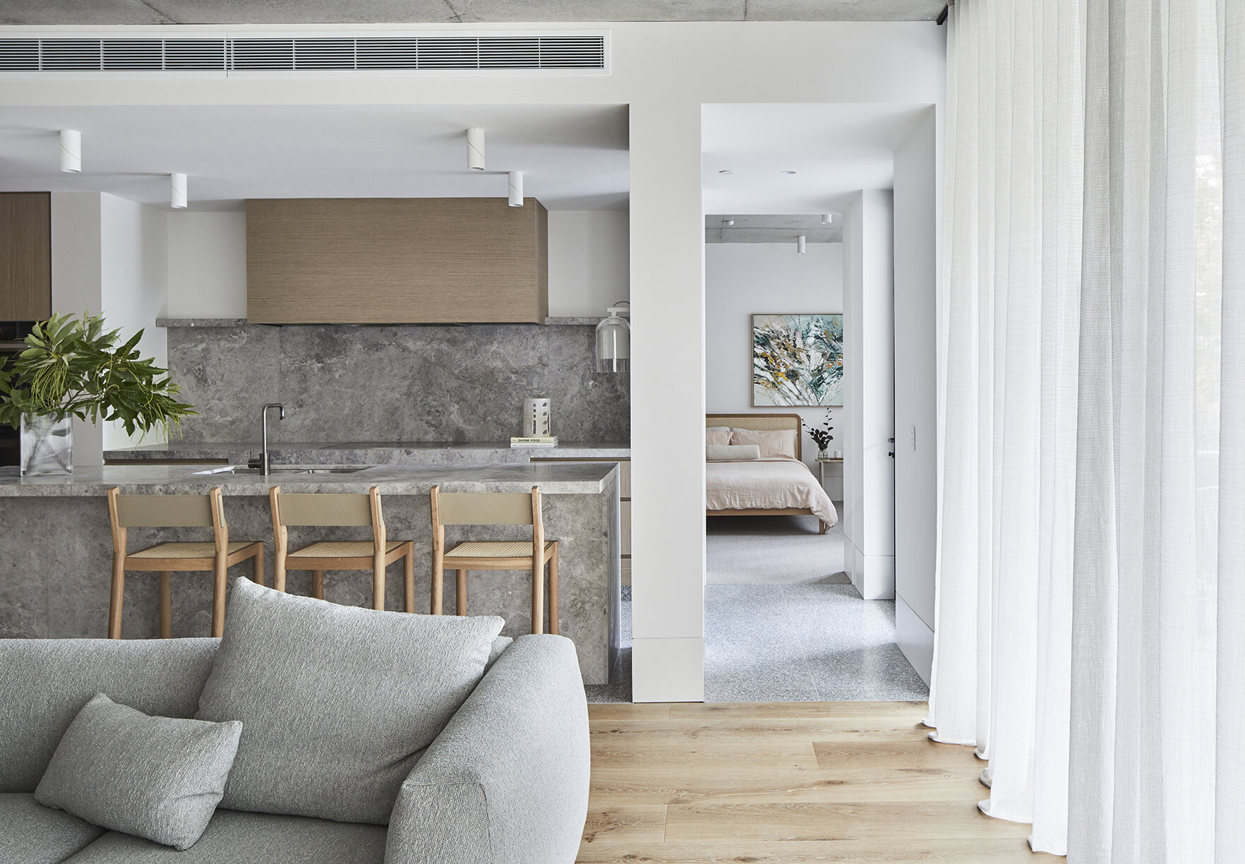 190412_DOCKER ST1633F.jpg