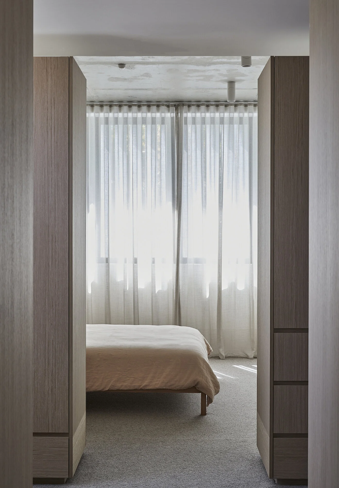 190412_DOCKER ST1730F.jpg