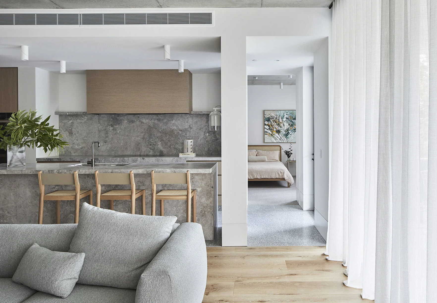 190412_DOCKER ST1633F.jpg