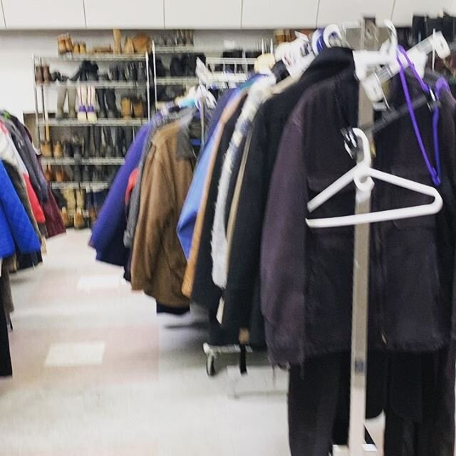 @calgarydropin sent out a post a few days ago asking for people to bring I. warm clothing for the brutal -40 winter . Calgary has come through and all of this has been donated the last few days. This is when the power of social media can really make 