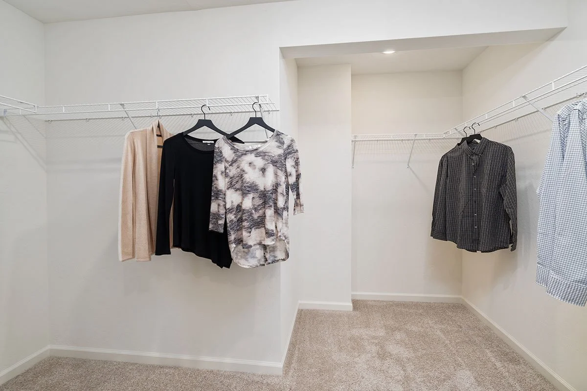 Citrea Fresno 2710 - 20 Owner Closet.jpg