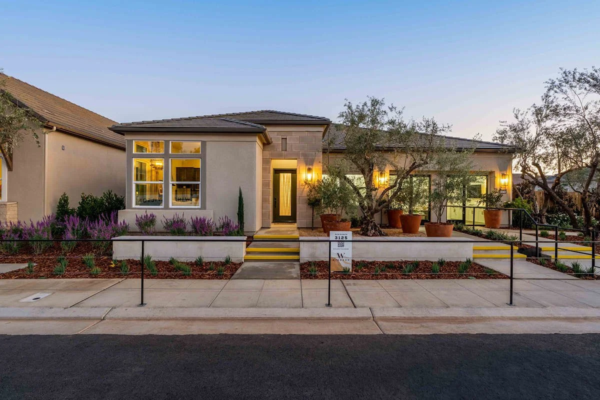 Windsor Clovis Models Preview 3125 - 1 FE.jpg