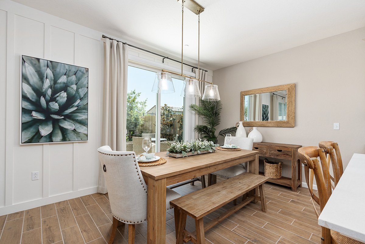 Citrea Madera 1482 - 15 Dining.jpg