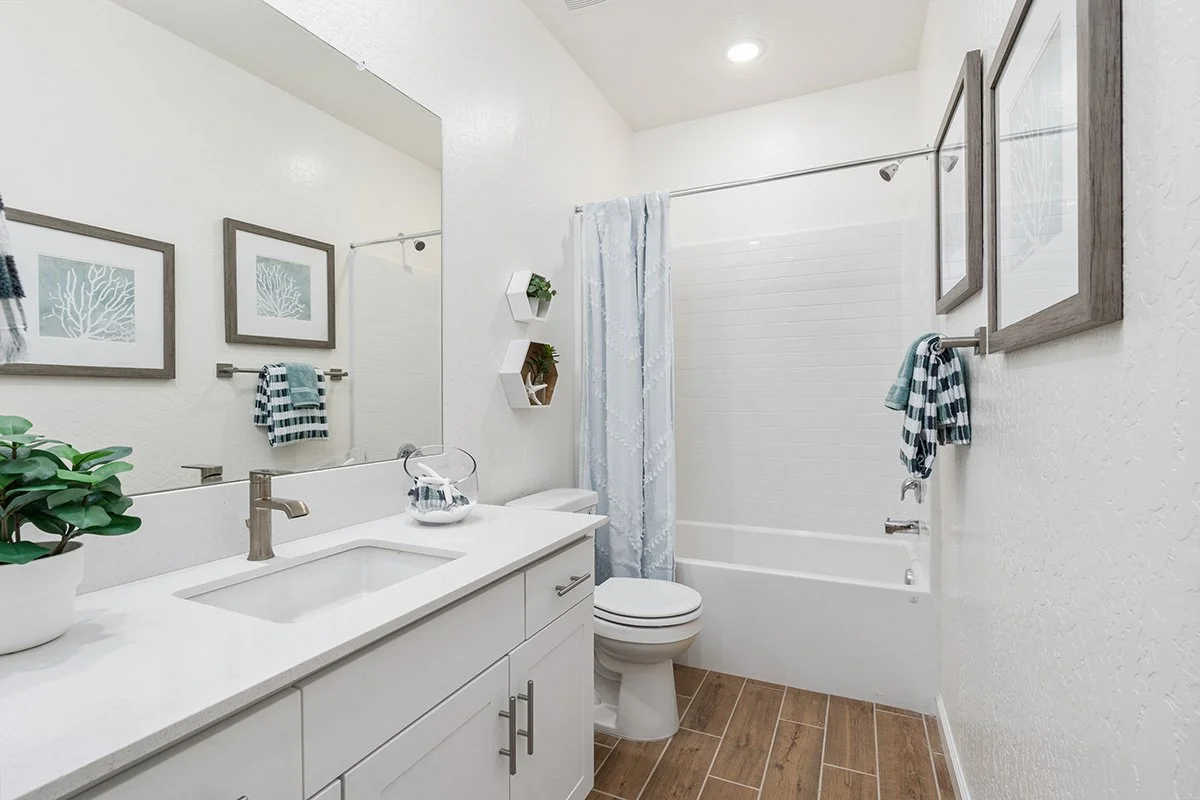 Citrea Madera 1482 - 21 Bath.jpg