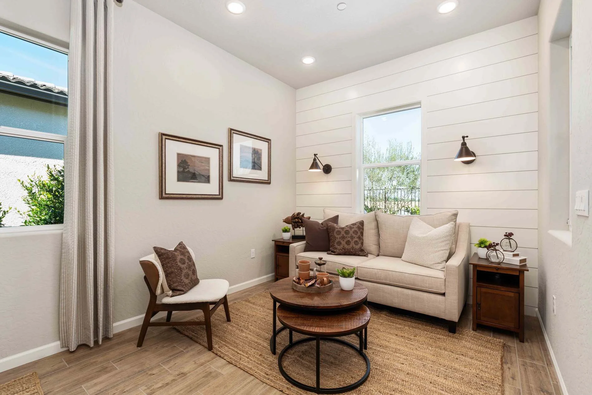 Regent Park 2162 - 28 Flex.jpg
