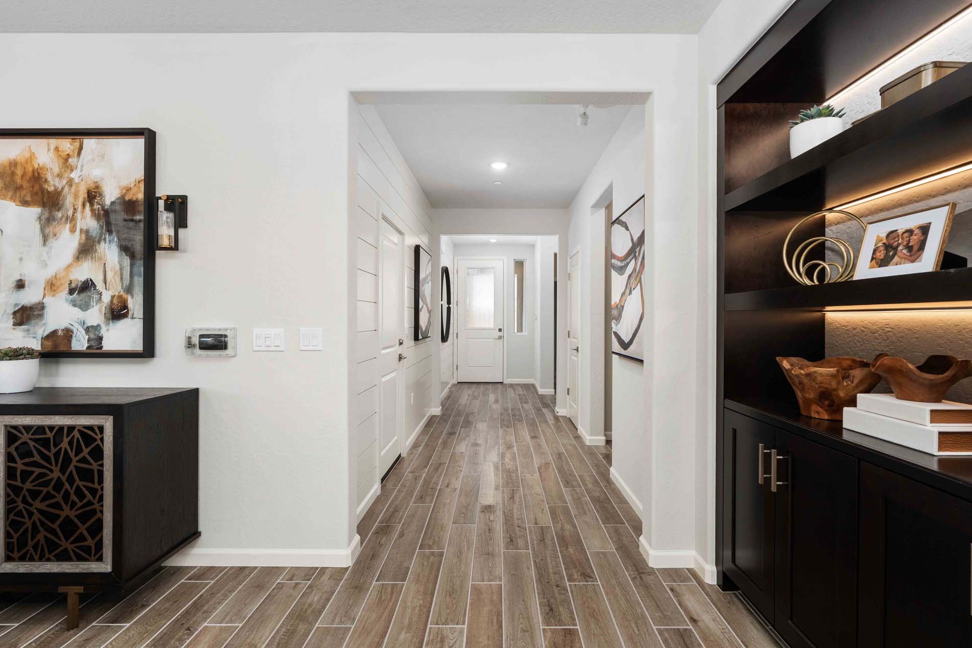 Regent Park 3056 - 10 Entry.jpg