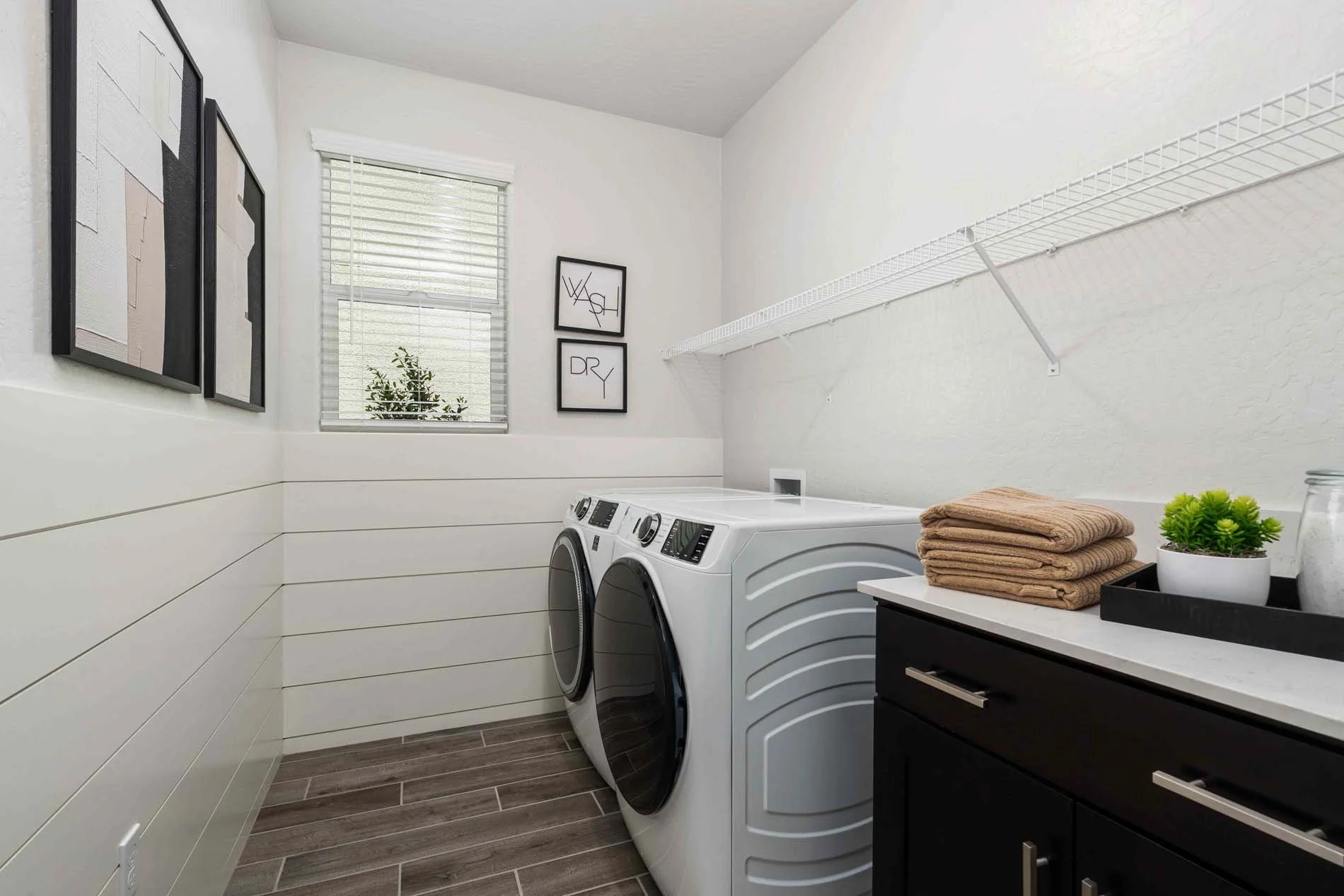 Regent Park 3056 - 26 Laundry.jpg