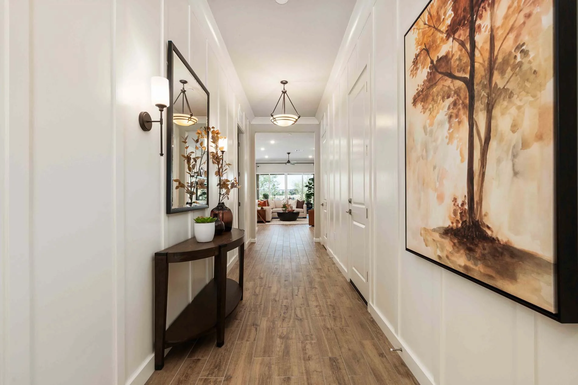 Regent Park 2162 - 9 Foyer.jpg