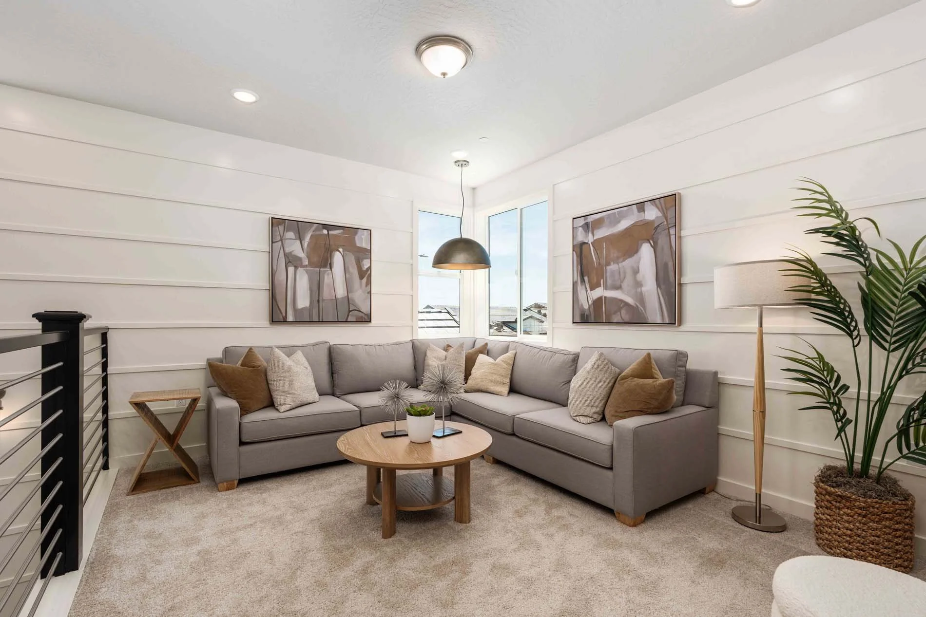 Regent Park 2568 - 30 Loft.jpg