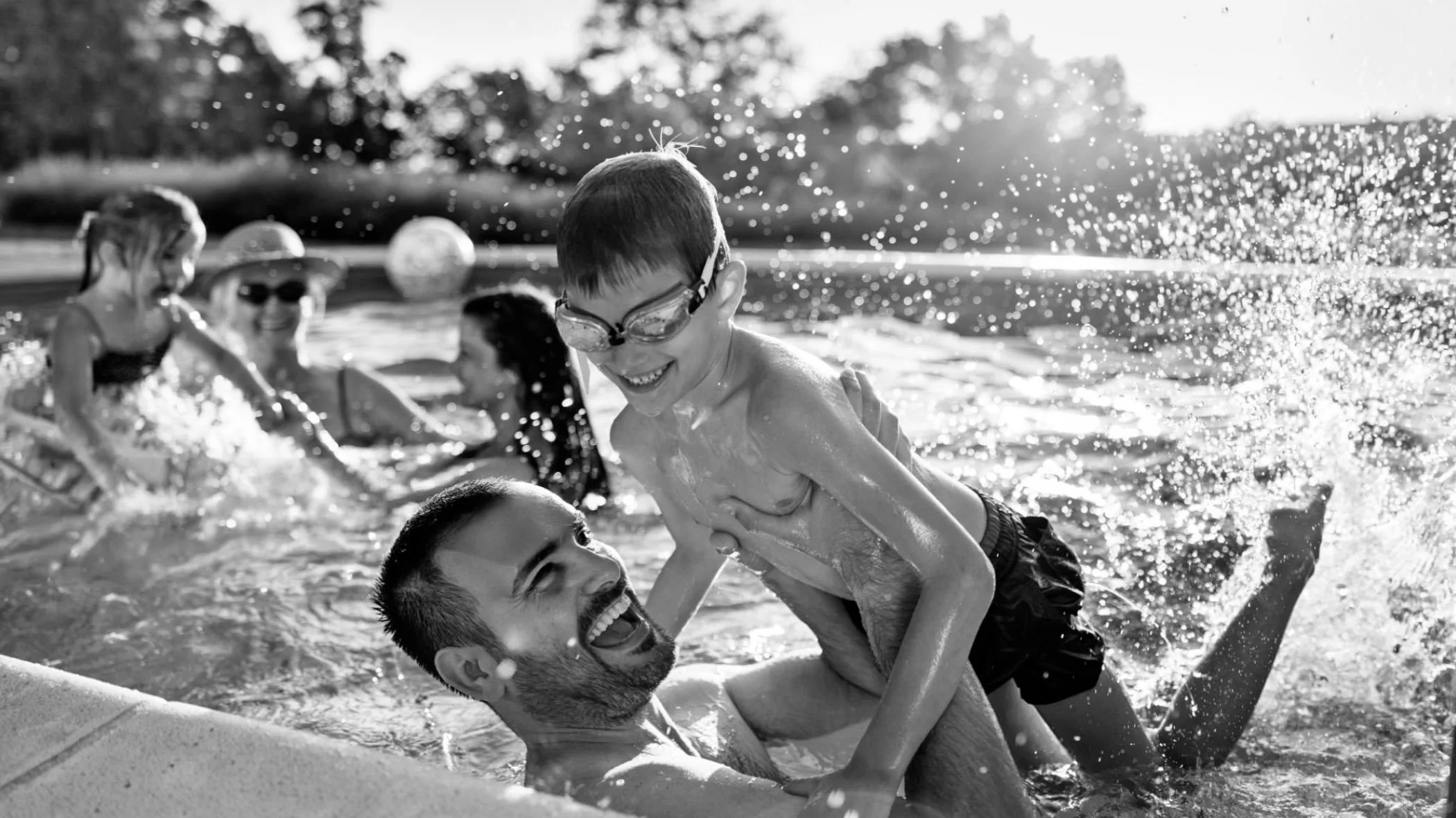 Windsor Clovis Banner Fam in Pool.jpg