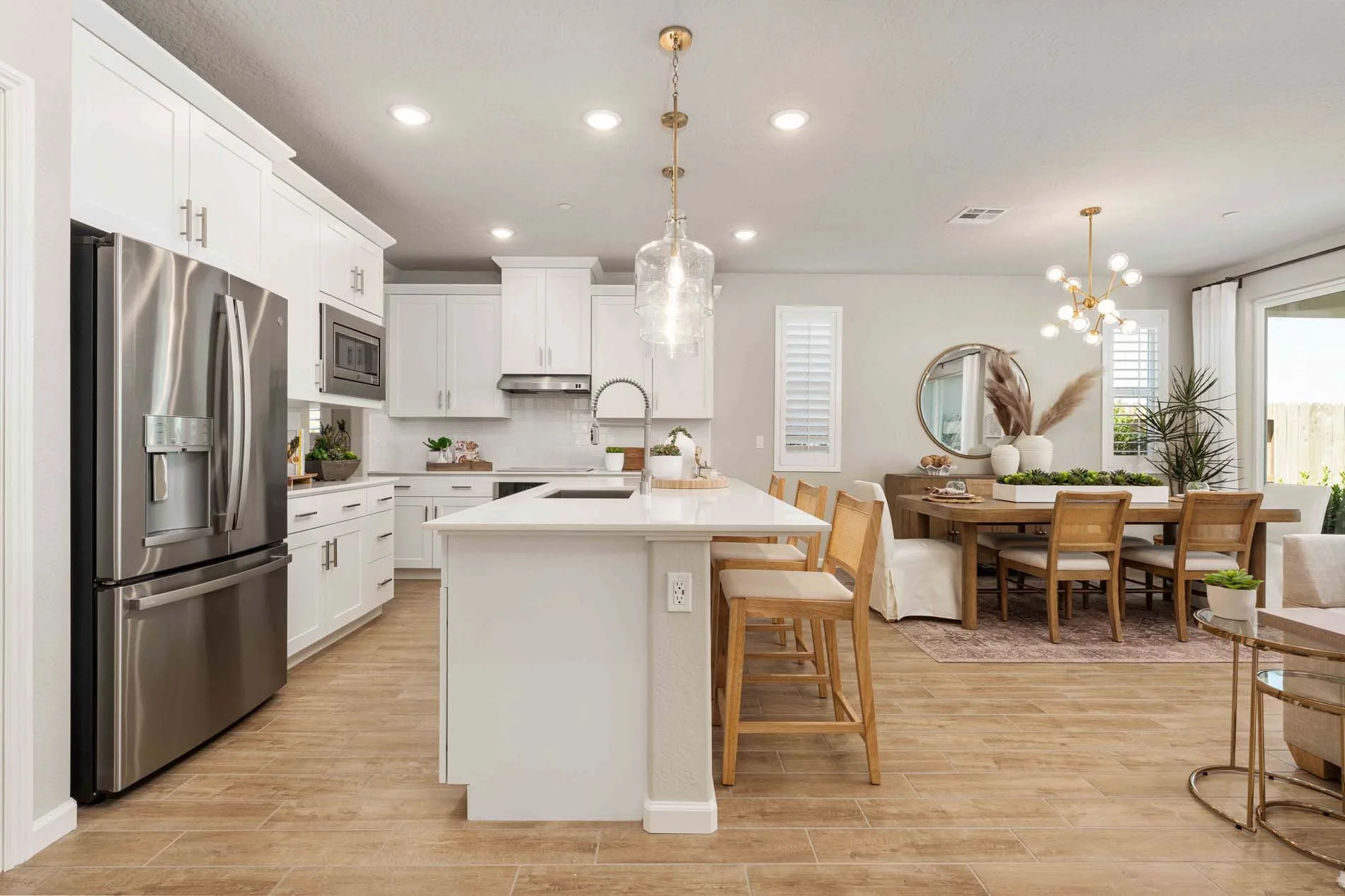 Regent Park 1887 - 17 Kitch & Dining.jpg