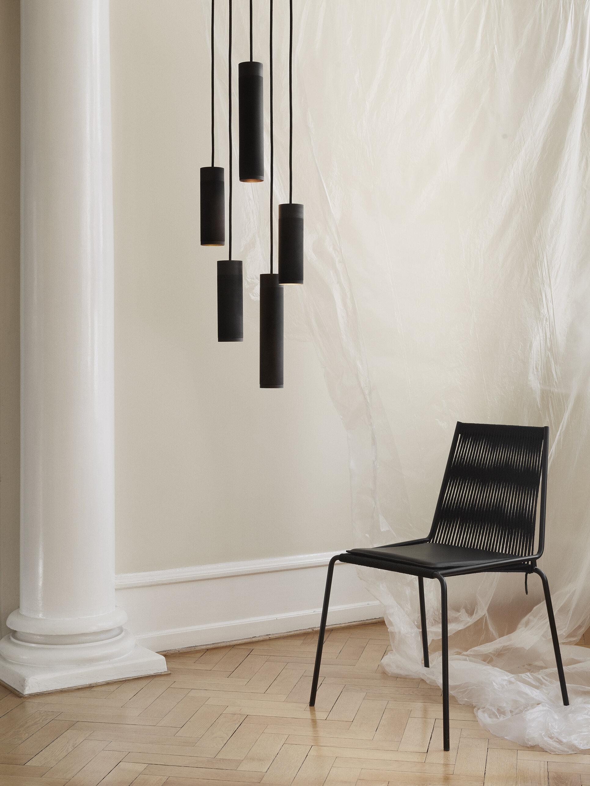 Patrone Pendant Cluster5_Black Browned Brass_ThorupCph.jpg