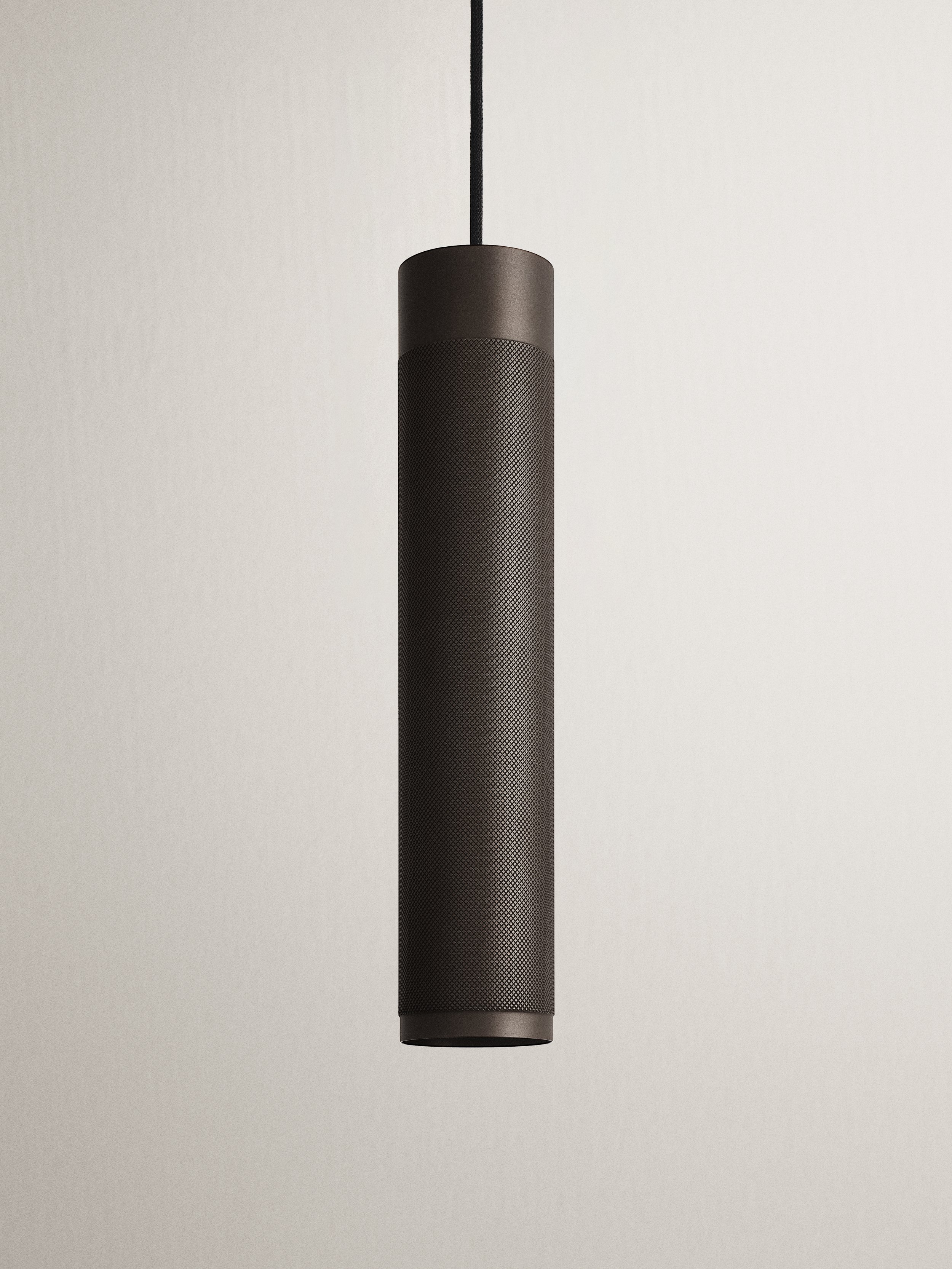 PL104_Patrone Pendant_large_off_Thorup Cph_Packshot_brown_bg.jpg