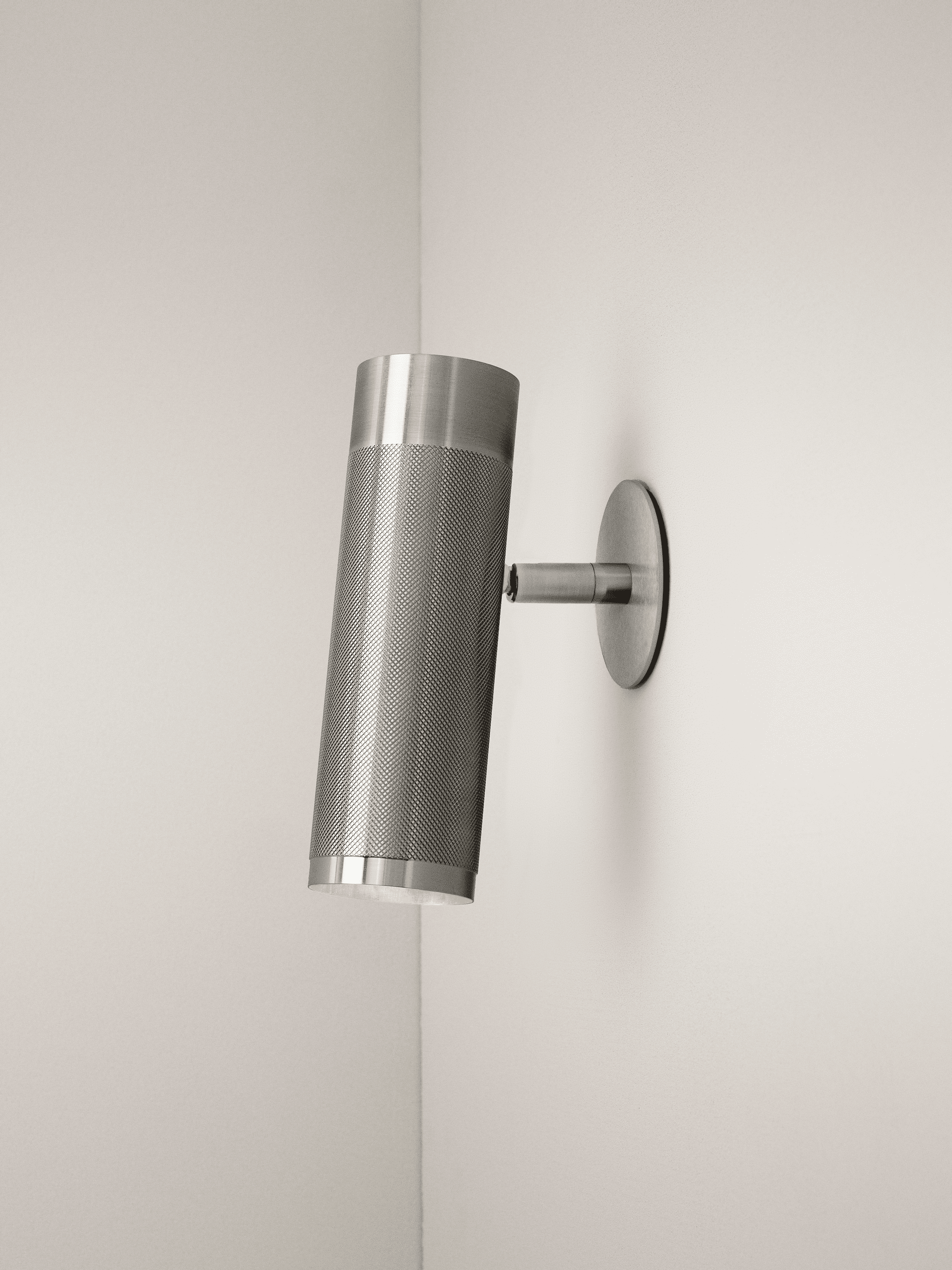 RW1088_Patrone Recessed Wall Lamp_Thorup Cph_Packshot_Nickel Plated Brass_BG.png