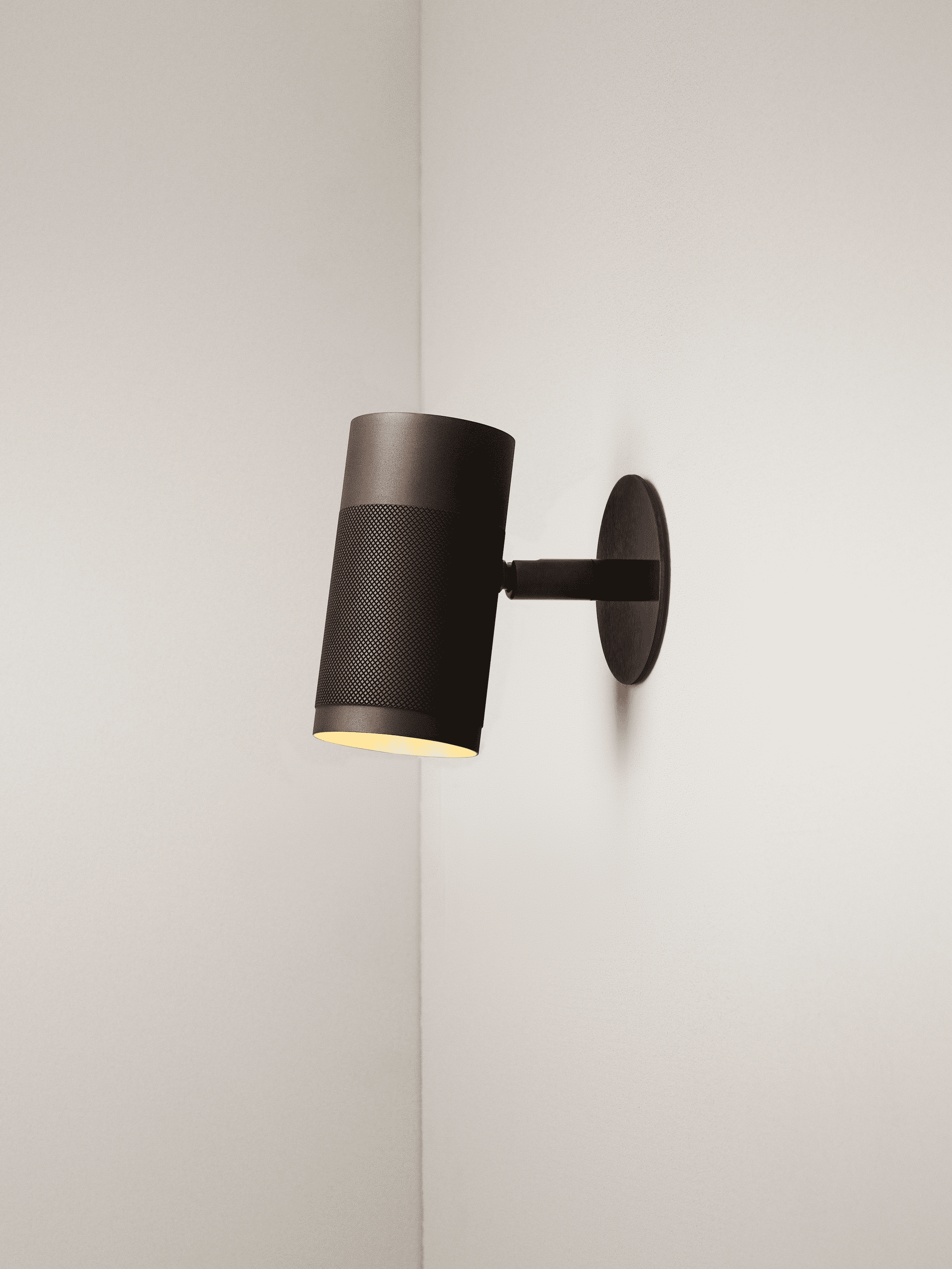 Patrone Small Recessed Wall Lamp I Browned Brass