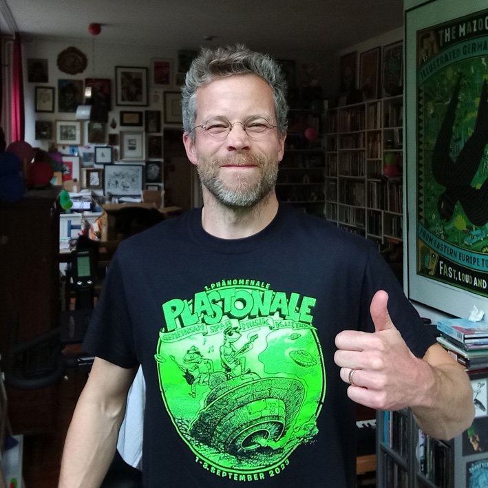 shirtfront.jpg