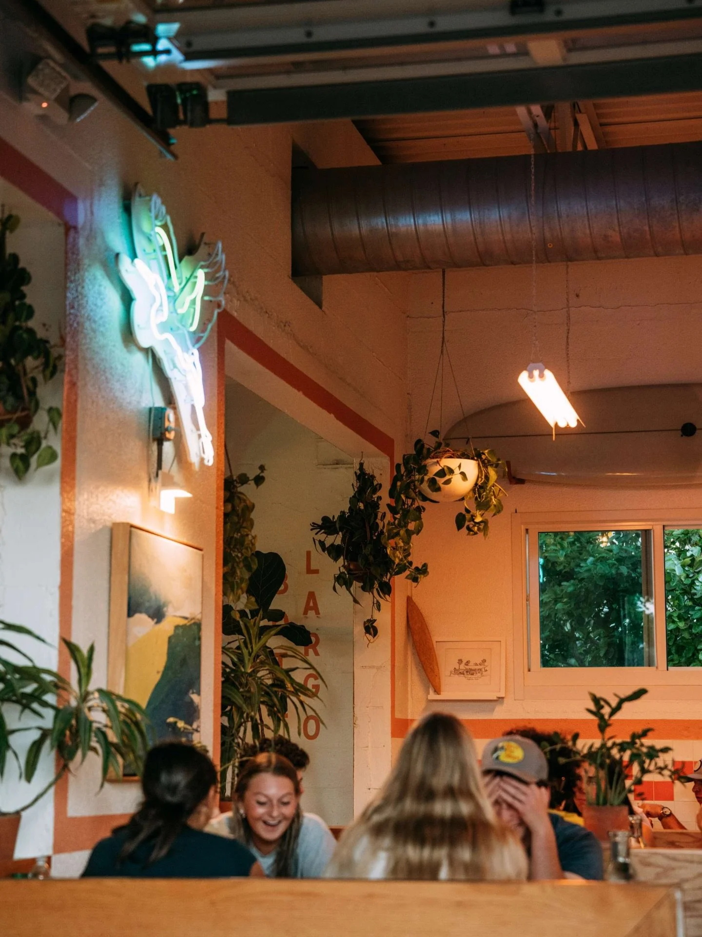 The best evenings with akiem.
Come vibe out during his set from 6-9pm tonight.