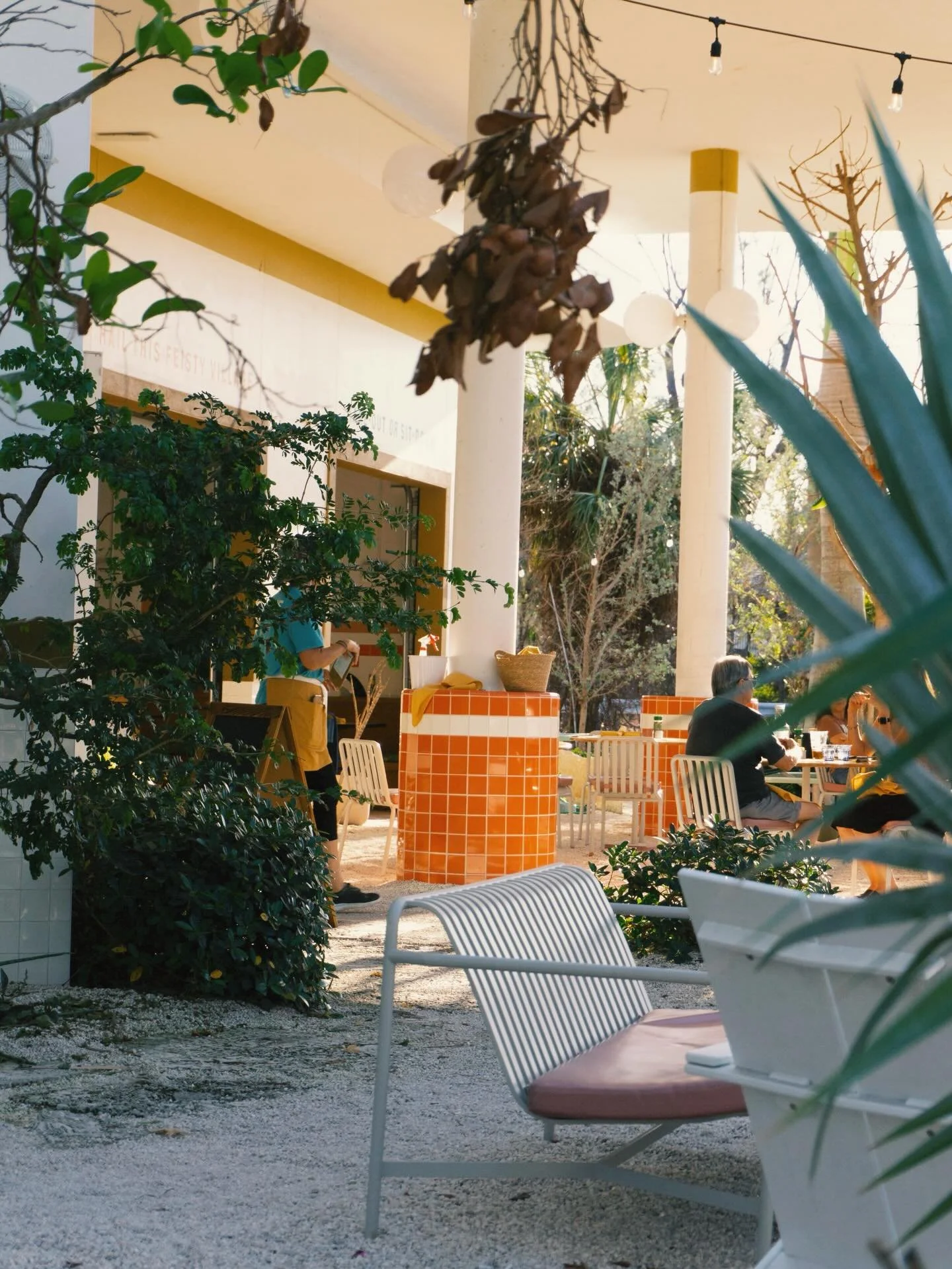 Celebrate Valentine&rsquo;s with a romantic escape by the beach at our cozy oasis 🧡🌊