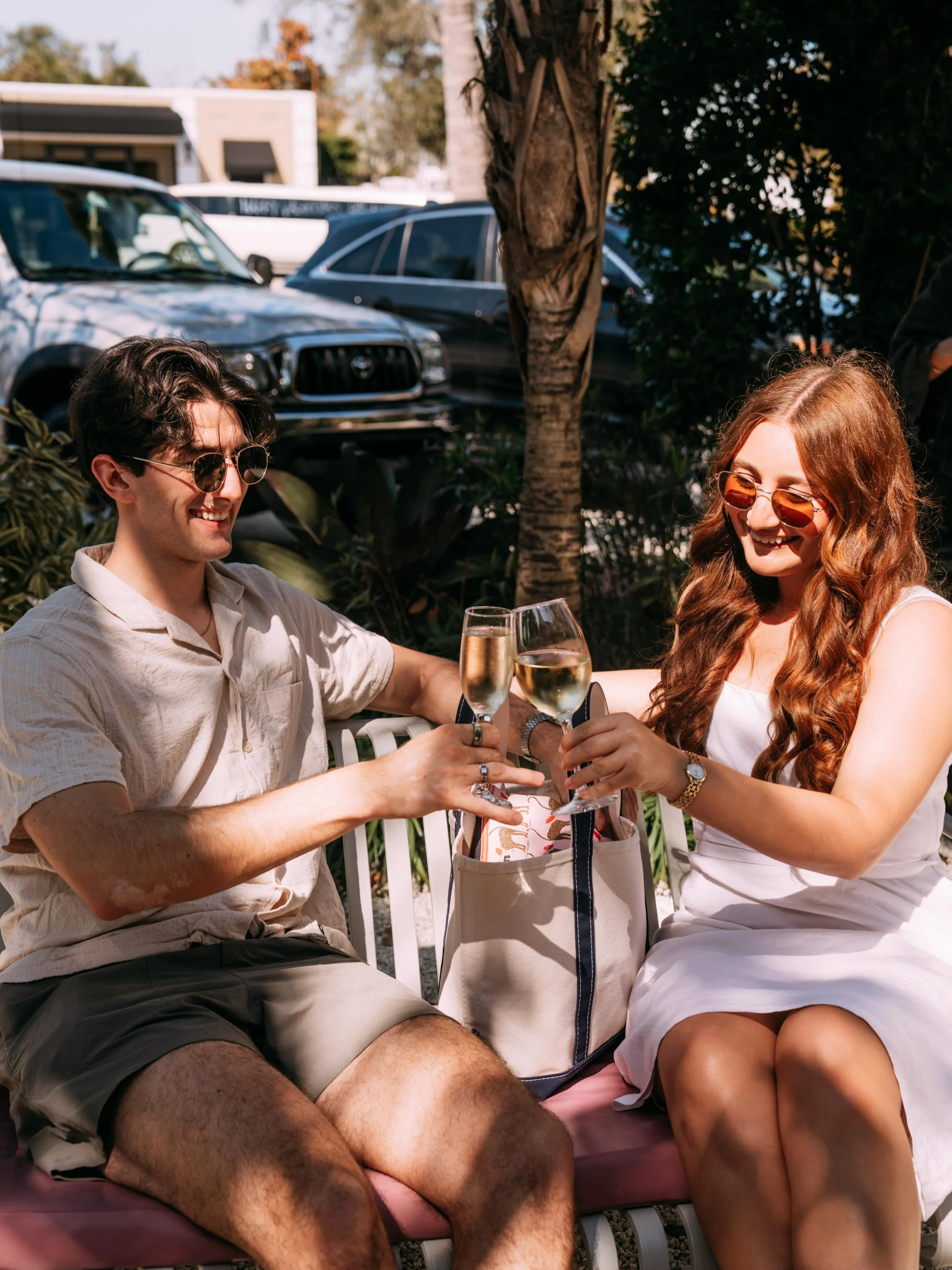 Saturdays are for good company, great food, live music, and something fresh in hand. Come hang 🏝️☀️🍹
Join us for live music tonight with Joyce Corbert from 6-9pm!
