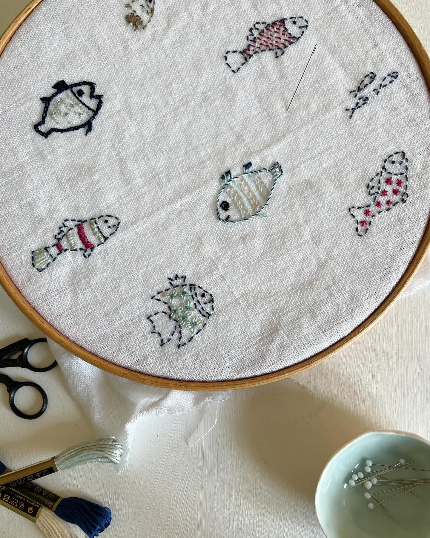 Warning : this post is a little fishy!

I&rsquo;ve been toying with the idea of making some new table linen for a while and so over the past few days I&rsquo;ve been stitchdoodling (does that word exist?) a shoal lot of fish .. I started with more so
