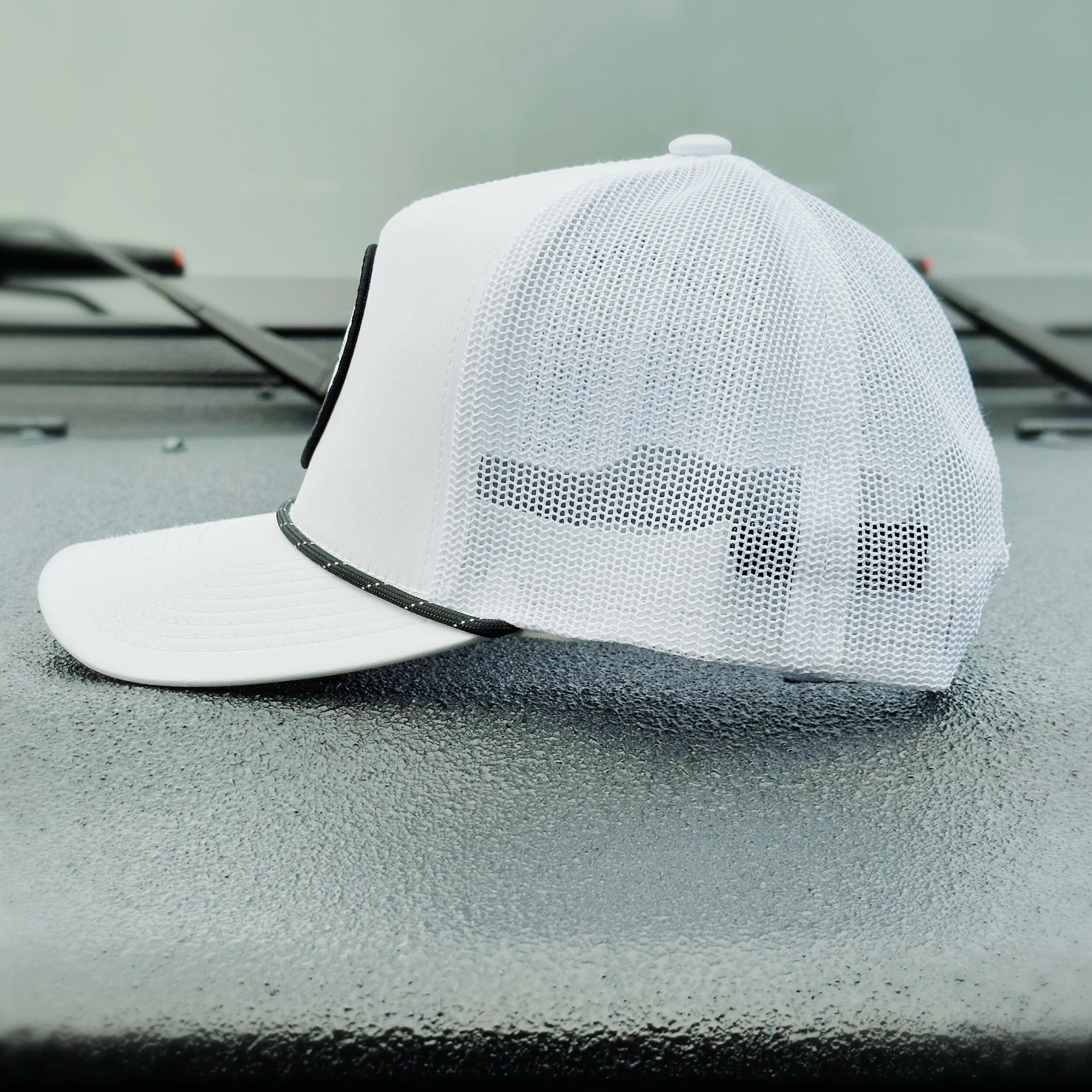 2415D5FE-A327-4A92-816C-1DBD2765D2DD