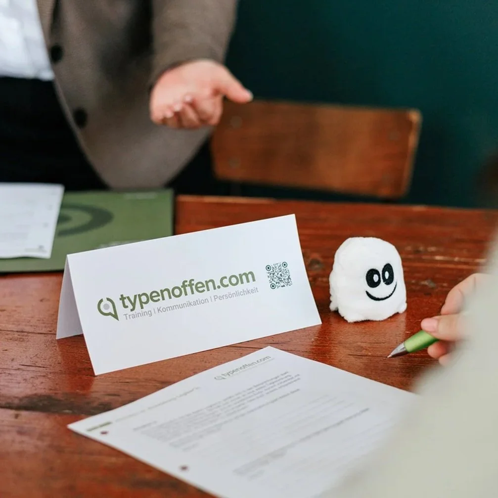 typenoffen.com Kontakt aufnehmen