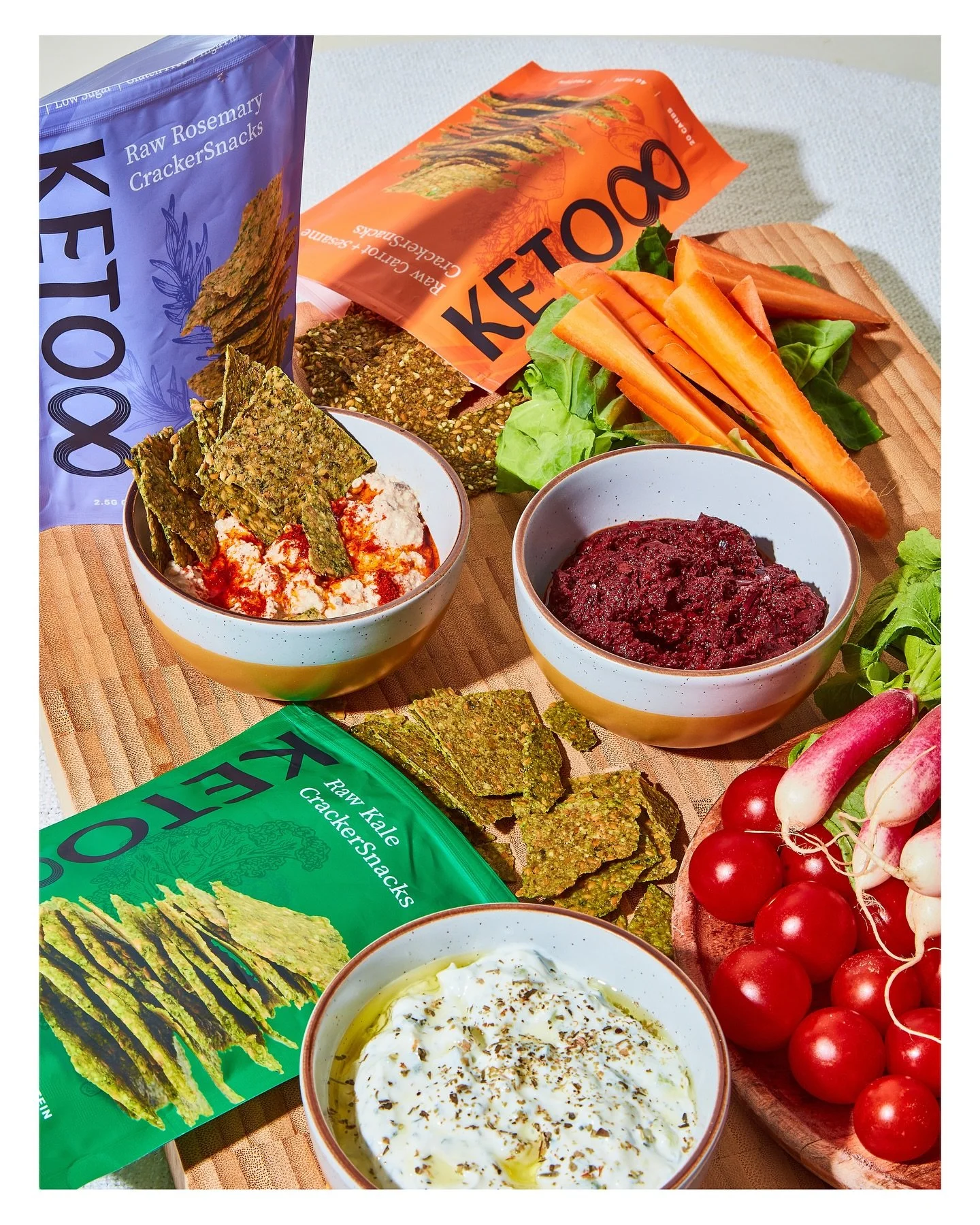 It&rsquo;s my favourite @8foodsuk crackers moment! 💚🍀

#food #foodphotography #fotograf