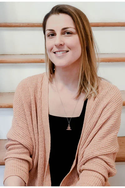 Becky Lloyd blloyd@healingartsofoswego.com
