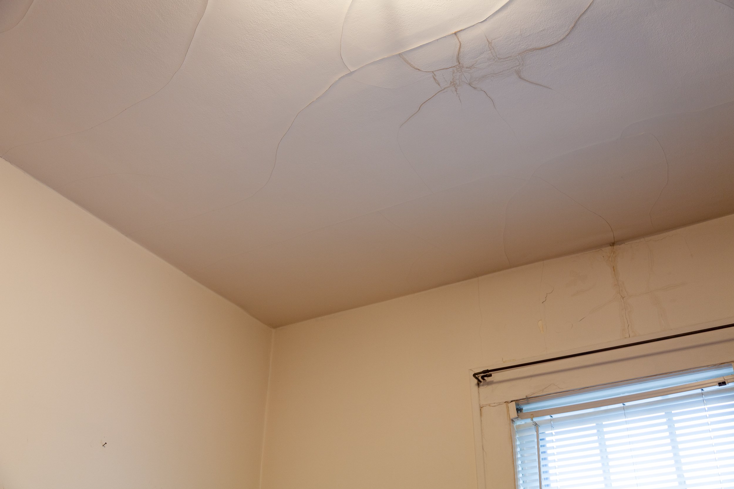   Cracked Ceiling Corner    2023  