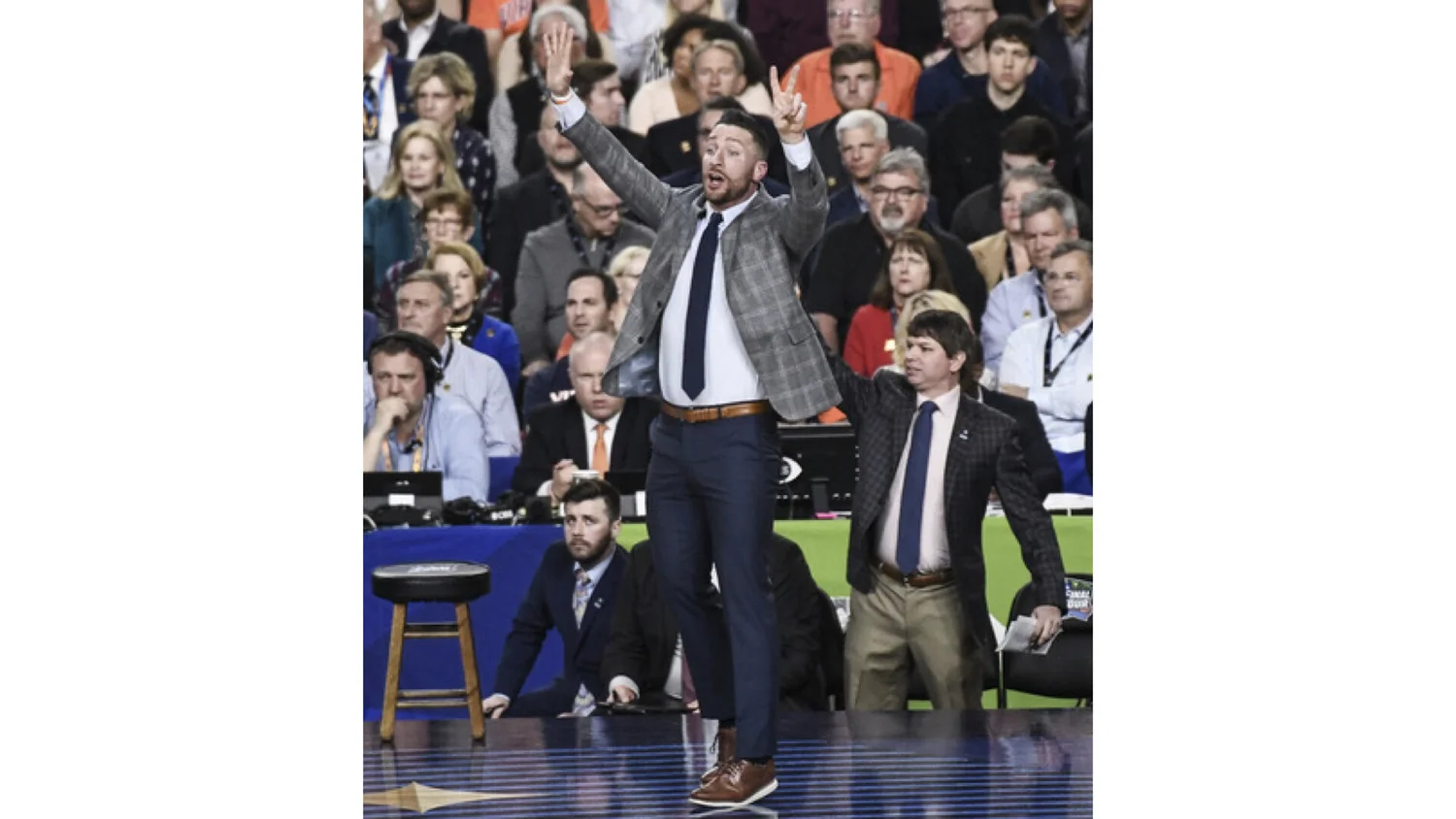 Steven Pearl on Coaching Auburn Basketball and Knowing What’s at Stake episode artwork