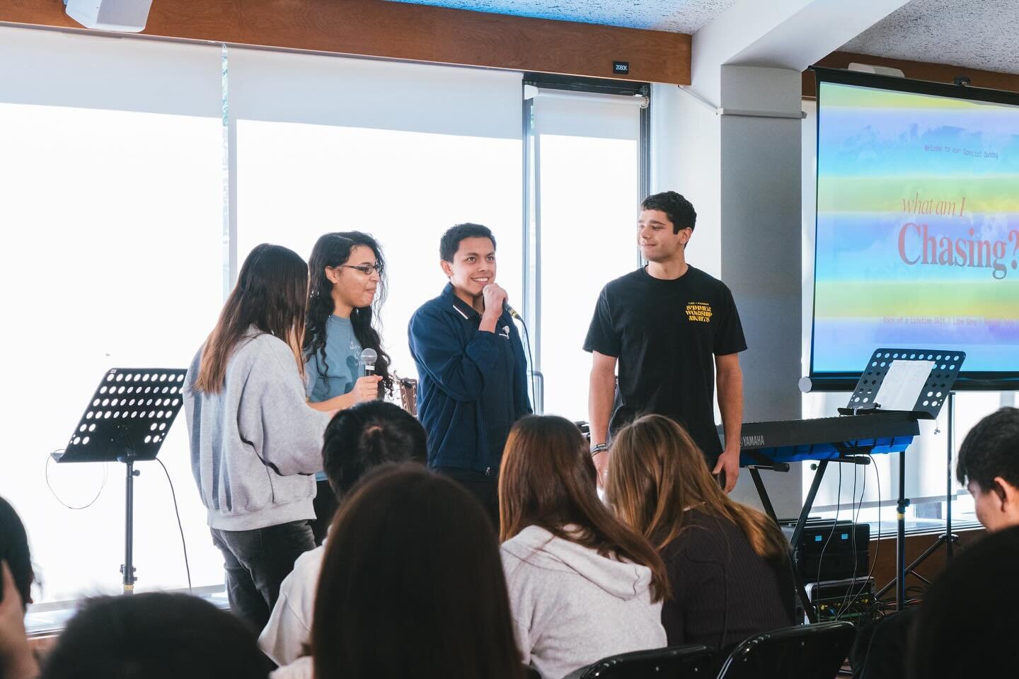 Join us for Sunday Service this week :)
A time to recharge and reconnect with God as midterms wrap up ~ see you there!

🚨NEW LOCATION: Bruin Viewpoint Room (next to UCLA Blood Center / UCLA textbooks)
TIME: 11:30am