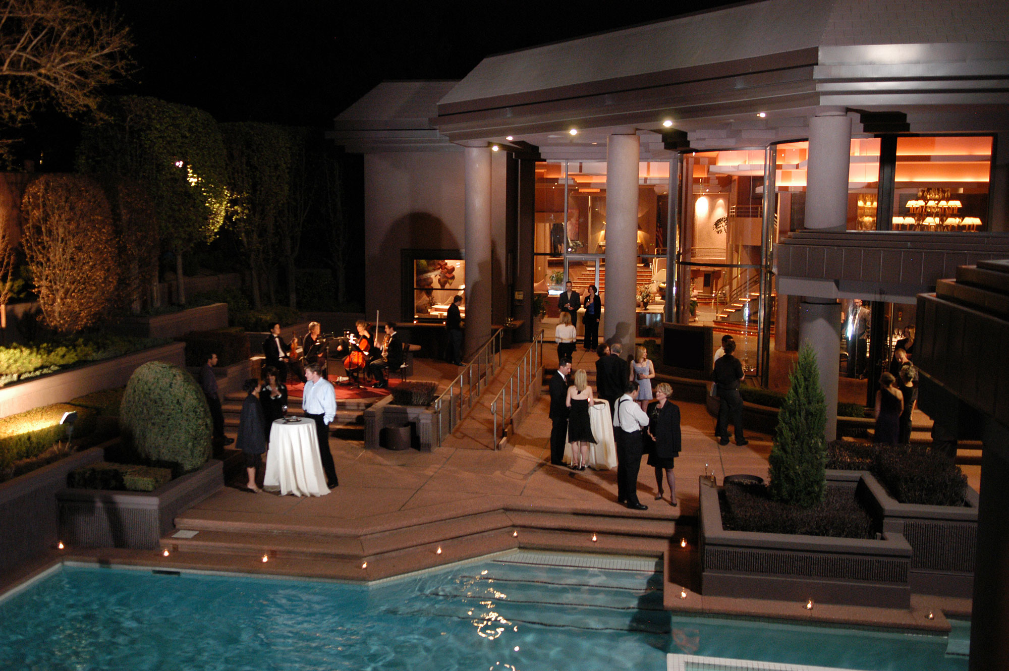 Daniel-Beck---Web-Main-Shot-Patio.jpg