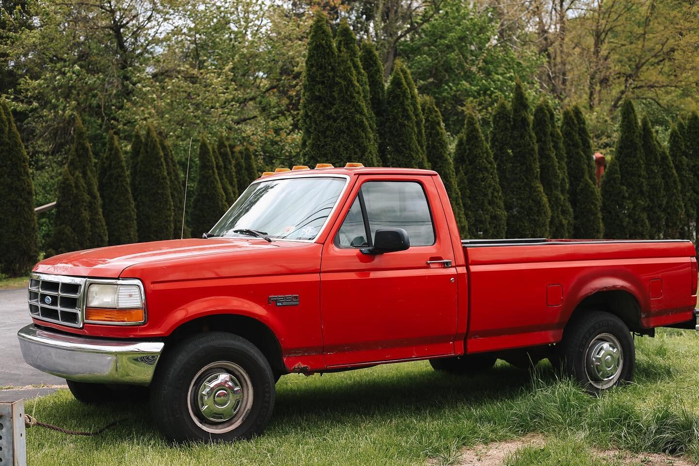 **FOR SALE**

We are helping one of our loyal customers sell his 1994 F250XL 

If you would like to come check it out it is up on our lot, give us a call here at the shop for more information. 610-269-6444

#pennsylvania #chesctercounty #chesco #down