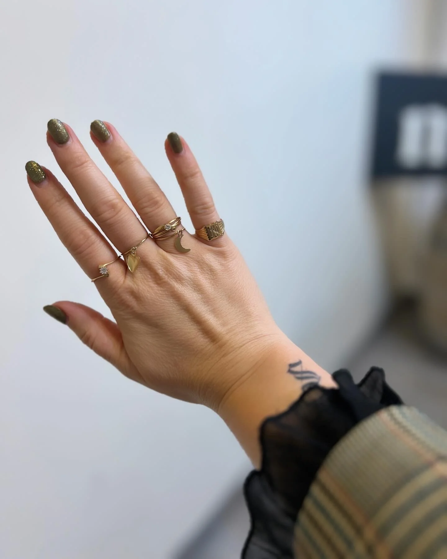 B02E9CF3-E319-4342-9D66-F447830487C4