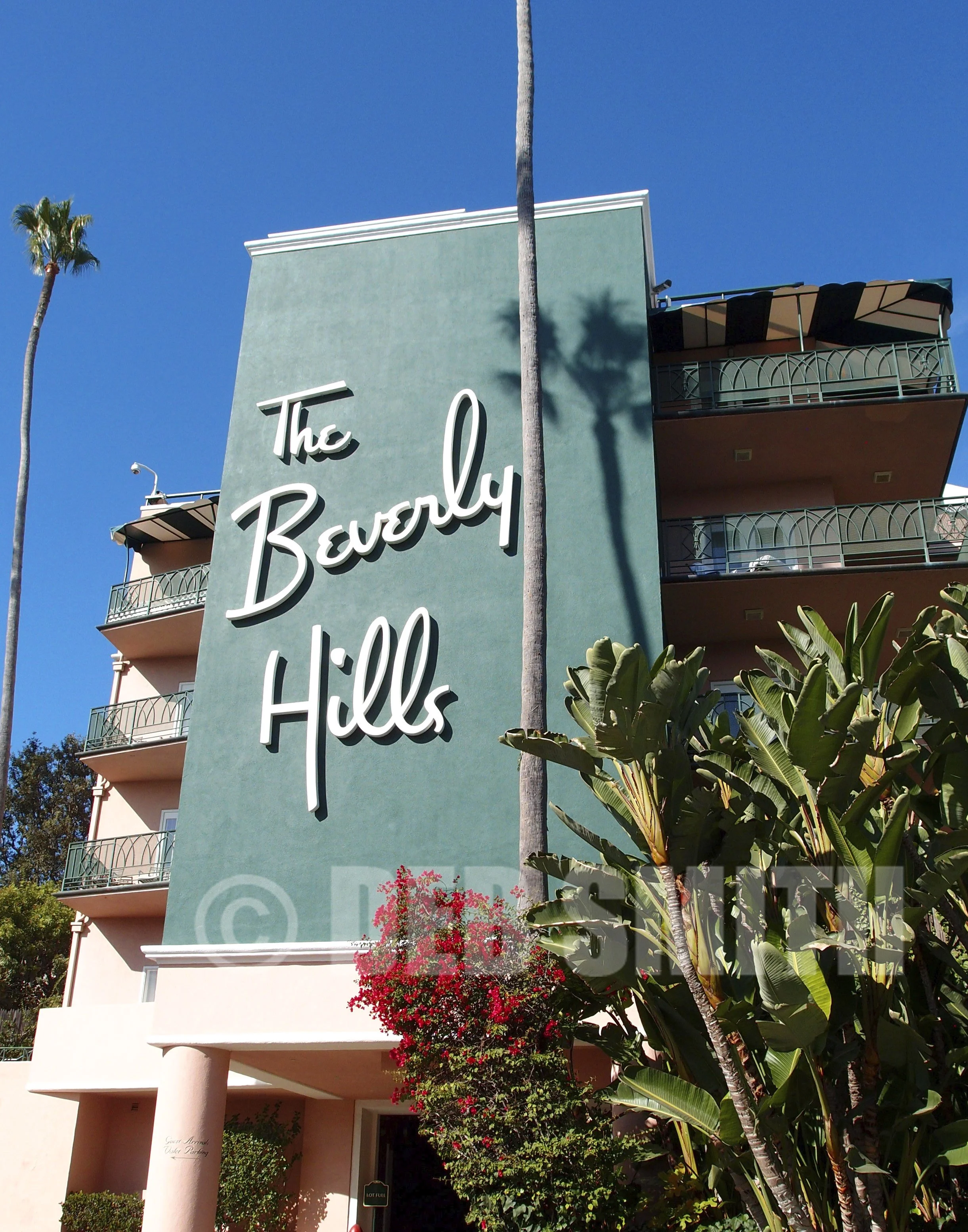 Beverly Hilton sign©DS.jpg