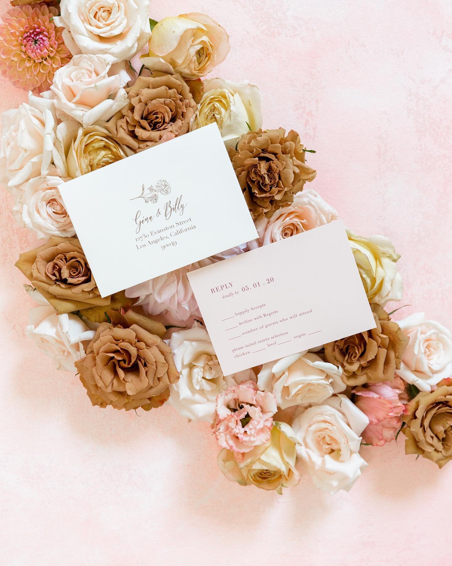 Pretty RSVP details ✨🌸
⠀
Featured on @southerncaliforniabride @aislesociety @100_layercake @friartux Stylist Magazine 2021
⠀
Planning &amp; Design @bowtiesnbouquets @styledshootchallenge
Assistant @bowtiesbouquets_courtney
Photography &amp; Videogra