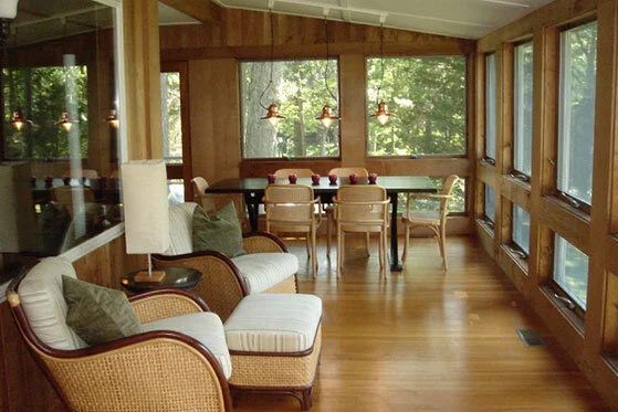 snoweiss-dining.jpg