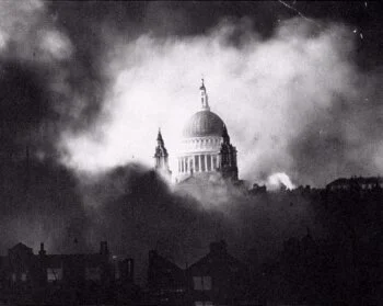 139. St. Paul's in the Blitz.jpg