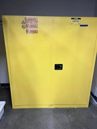 storage cabinet (3).jpg