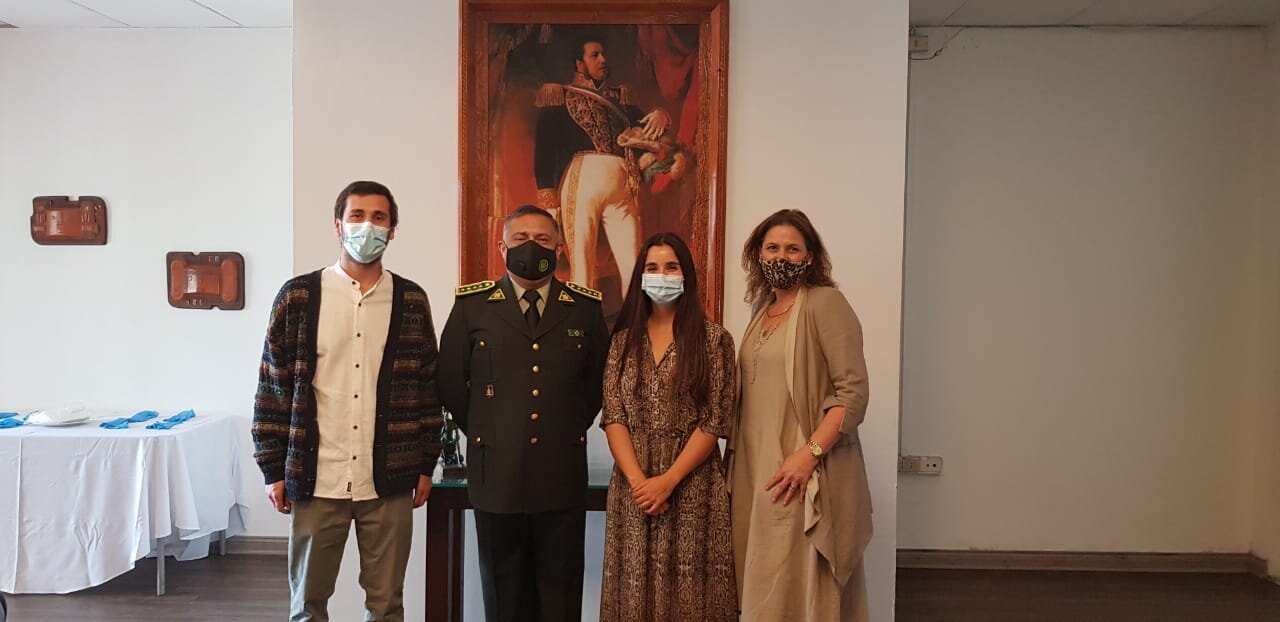 Se presentan microdocumentales en aniversario de Gendarmería de Chile junto a Puentes UC