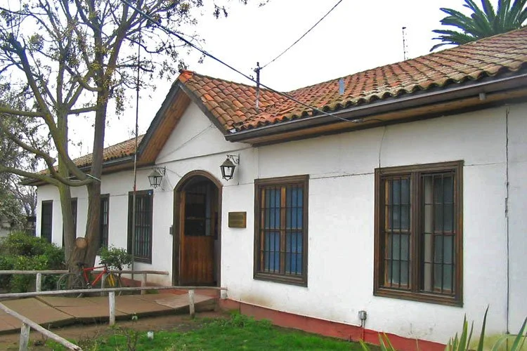 Descripción de perfiles de cargo para directivos de la Municipalidad de María Pinto