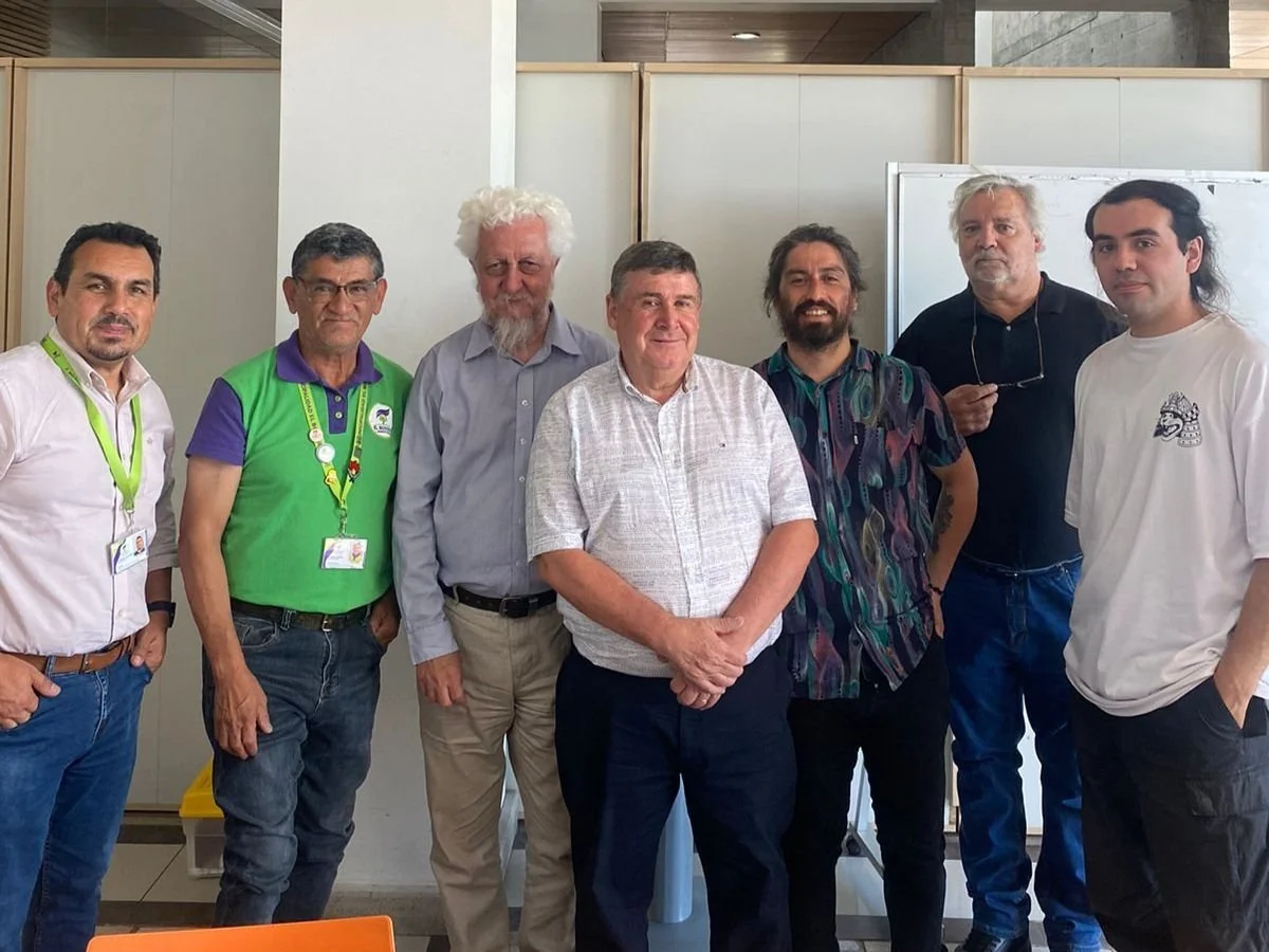 Propuesta para escenario del campus Universidad Adulto Mayor