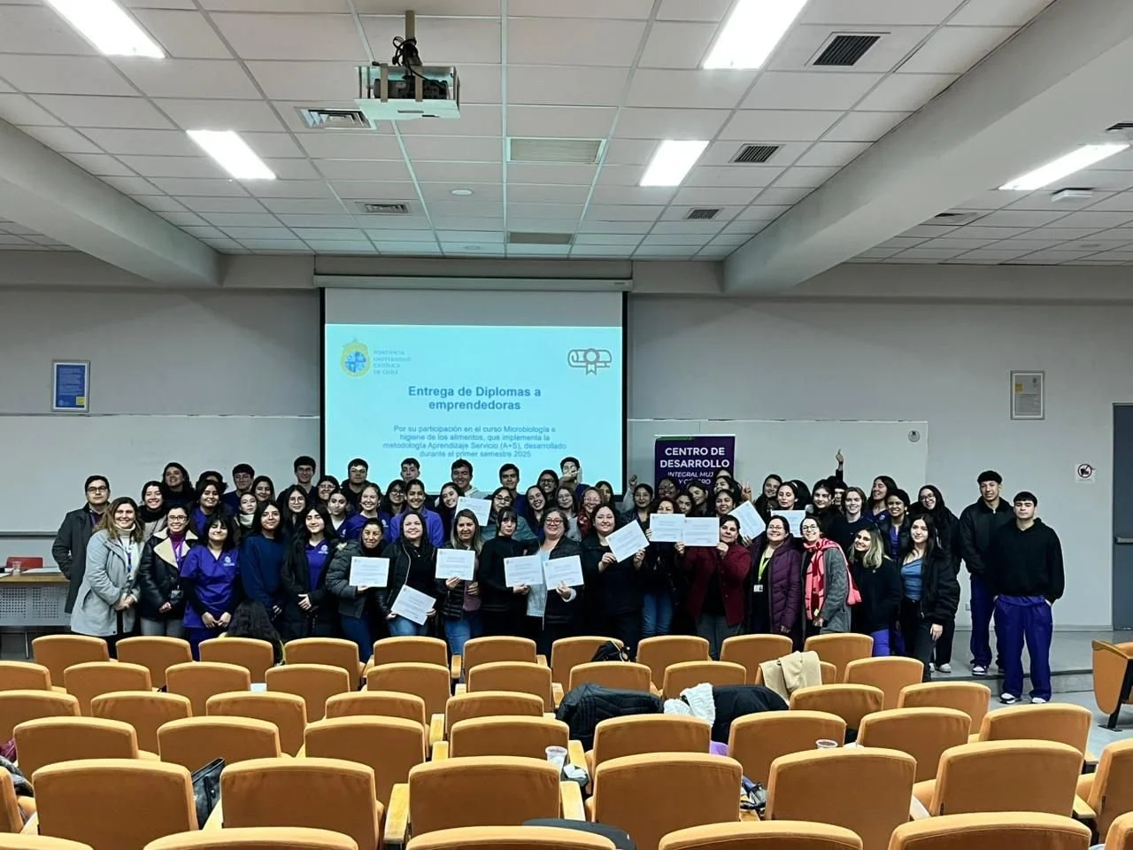 Fortalecimiento de buenas prácticas de manufactura en emprendedoras de El Bosque