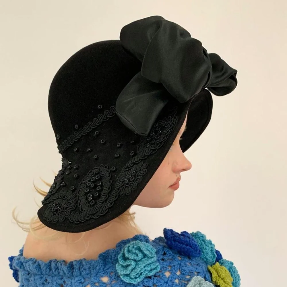 BOW HAT