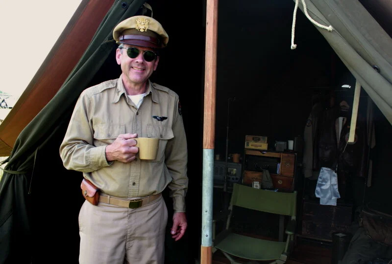 WWII officer reading PA  WWII week-end